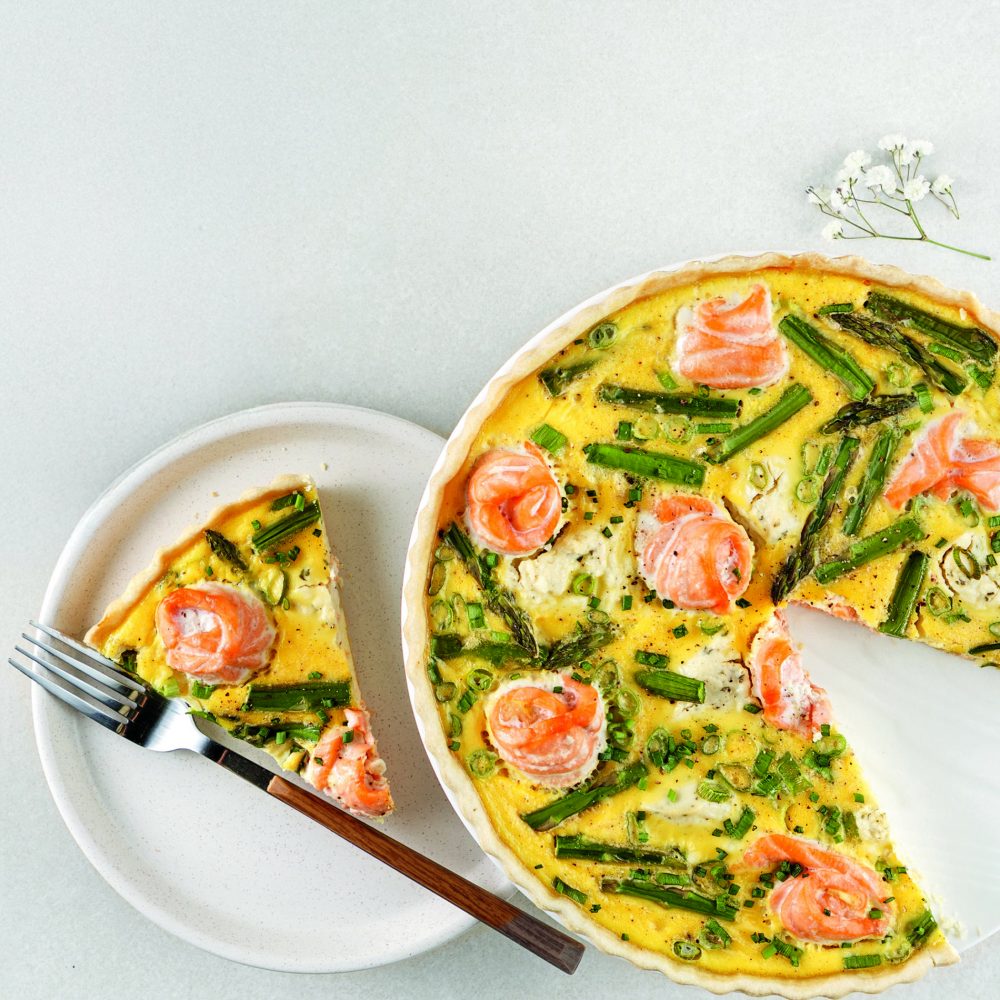 Verrines de salade russe & Quiche au saumon, asperge et Boursin