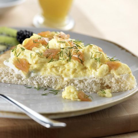 scrambled-eggs-and-salmon